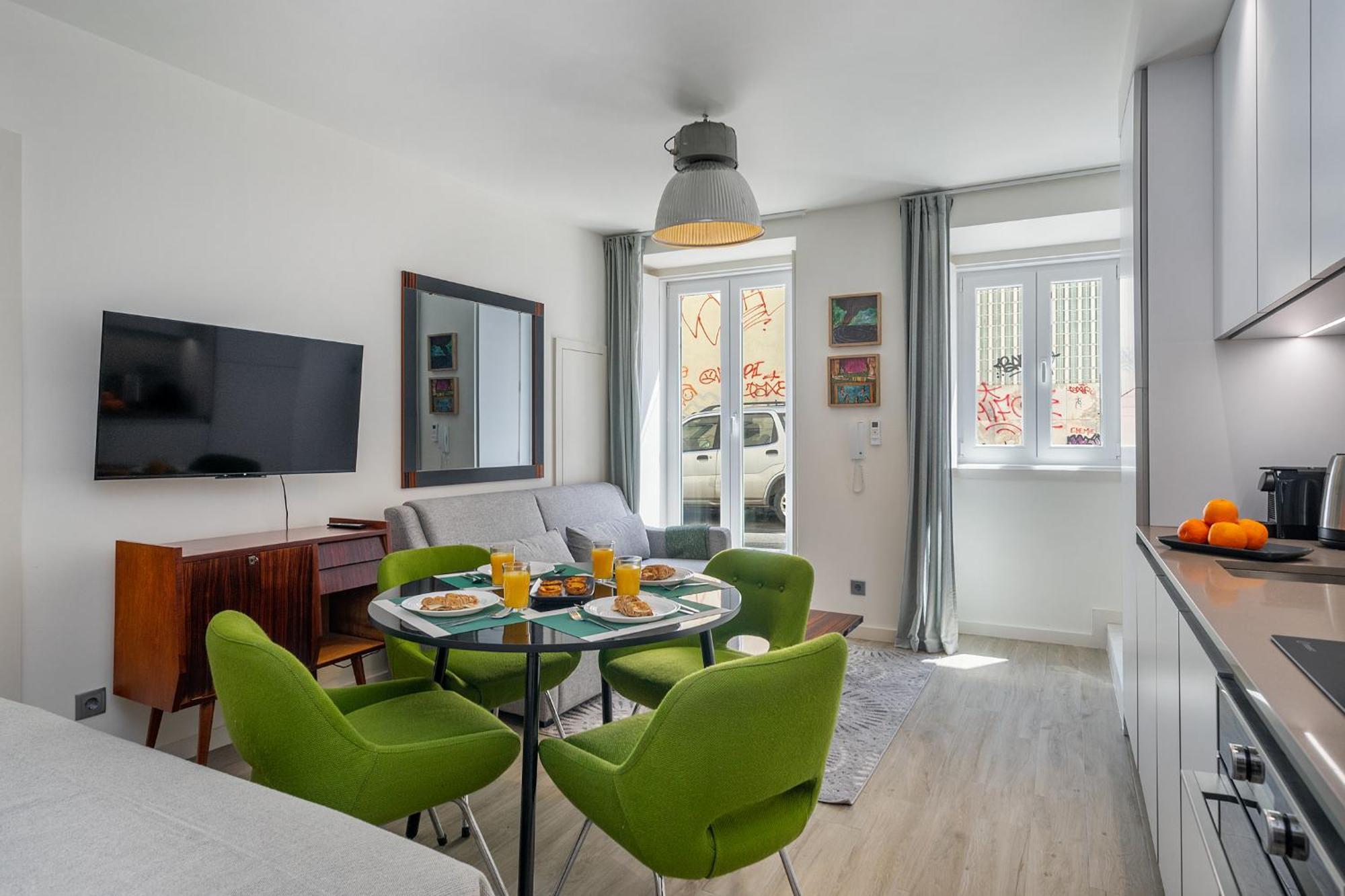 Flat In The Heart Of Anjos Appartement Lissabon