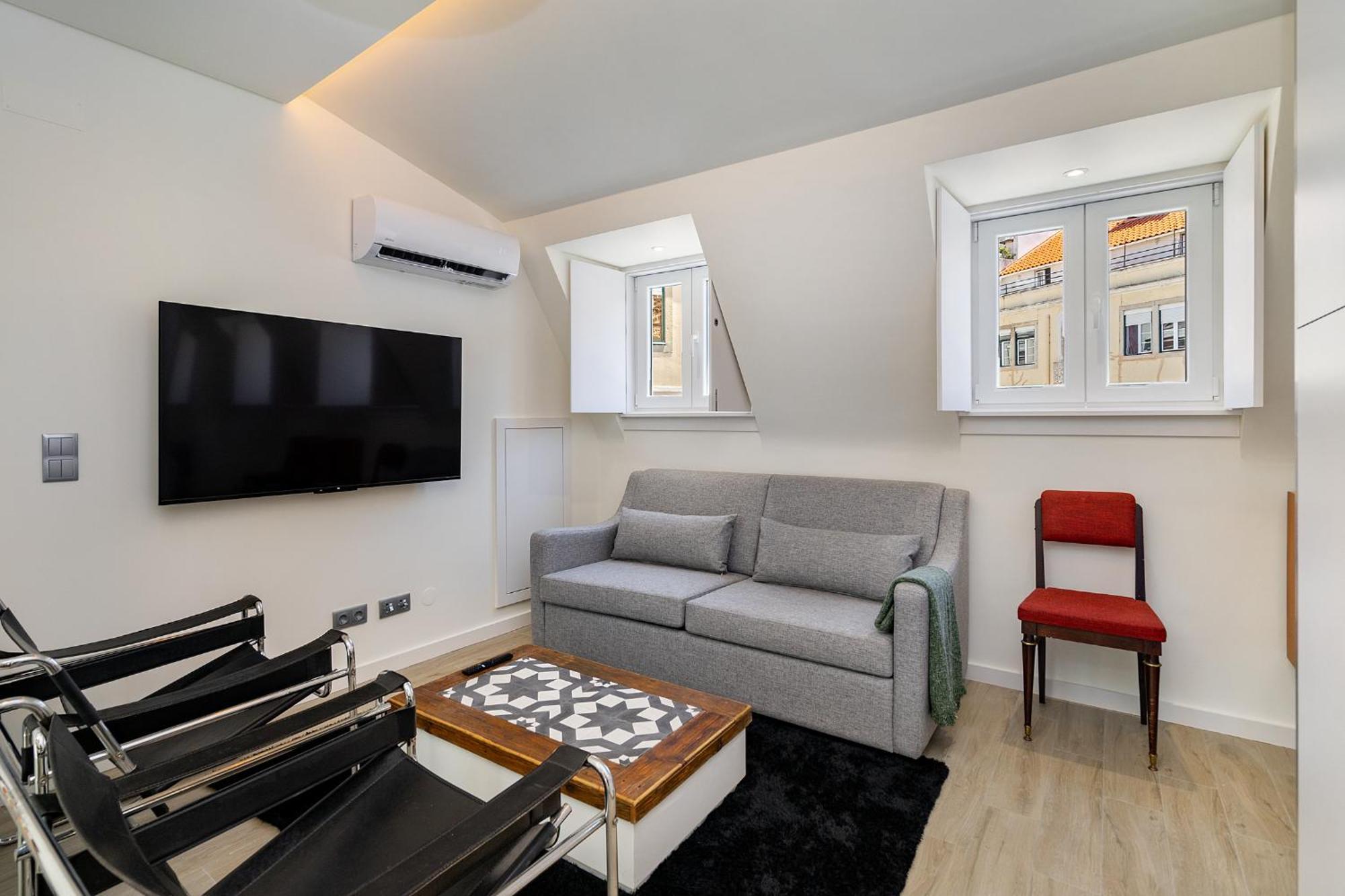 Flat In The Heart Of Anjos Lissabon