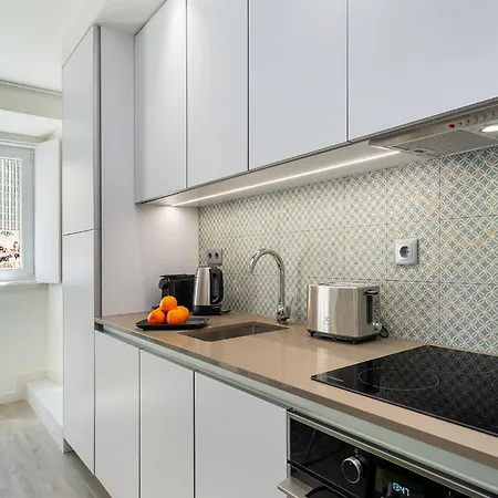 Central Lisbon Flat In The Heart Of Anjos Exterior photo