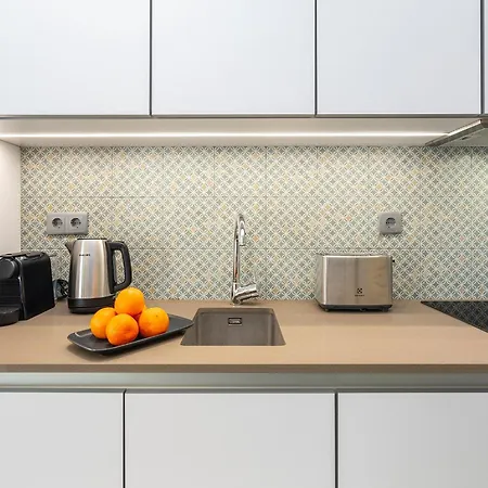 Central Lisbon Flat In The Heart Of Anjos Exterior photo