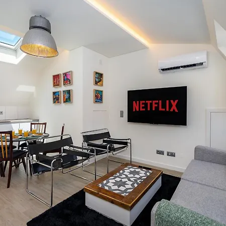 Central Lisbon Flat In The Heart Of Anjos Exterior photo